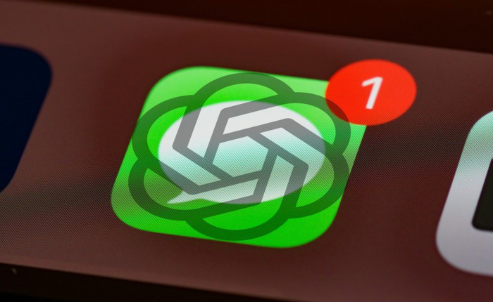 ChatGPT chạm vào thứ Apple bảo vệ nhất