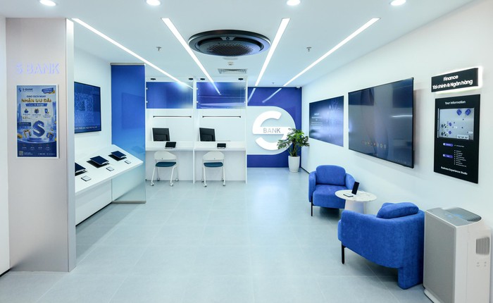 Bên trong không gian 522 m² Samsung vừa mở giữa Hà Nội: màn hình 3D không cần kính, màn hình tiêu thụ 0,00 W và một trung tâm điều hành thu nhỏ