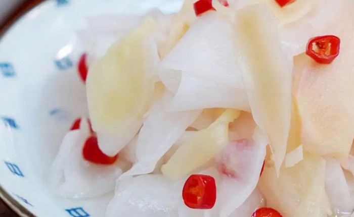 Người đàn ông 45 tuổi tử vong sau 4 ngày ngã quỵ khi đang ăn, bác sĩ giận dữ: "Đừng ăn 2 món này mỗi ngày"