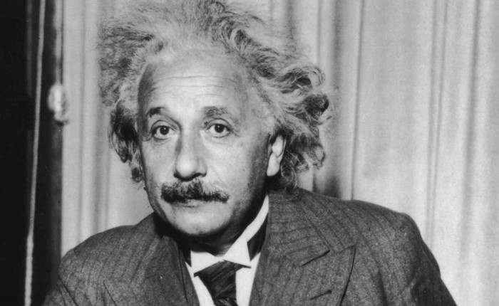 Thu nhập của Albert Einstein