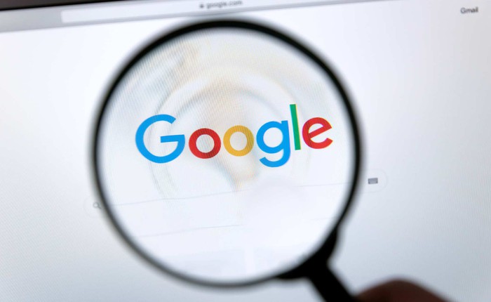 Nuôi con thời AI: Khi cha mẹ cần nhiều hơn những câu trả lời từ Google