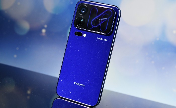 Cận cảnh Xiaomi 18 Pro Max phiên bản được sếp Xiaomi thích nhất