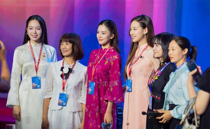 KOL từ “làm content” sang “làm nghề”: Lần đầu có Bộ tiêu chuẩn hoạt động cho Người có ảnh hưởng