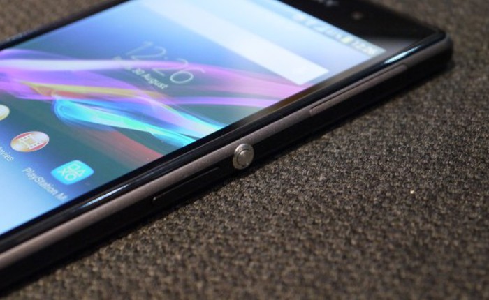 Smartphone chuyên chụp ảnh Xperia Z1 có giá khởi điểm gần 15,5 triệu đồng