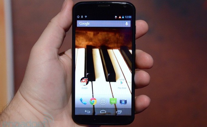 Moto X đọ cấu hình cùng loạt smartphone cao cấp