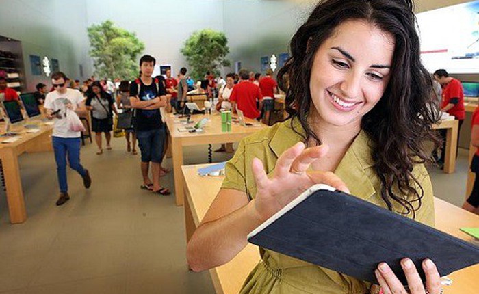 Android qua mặt iOS về doanh số năm 2013