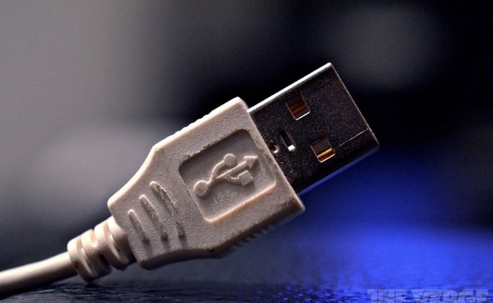 Chuẩn USB mới sẽ giúp "đút là vào" giống cổng Lightning của Apple