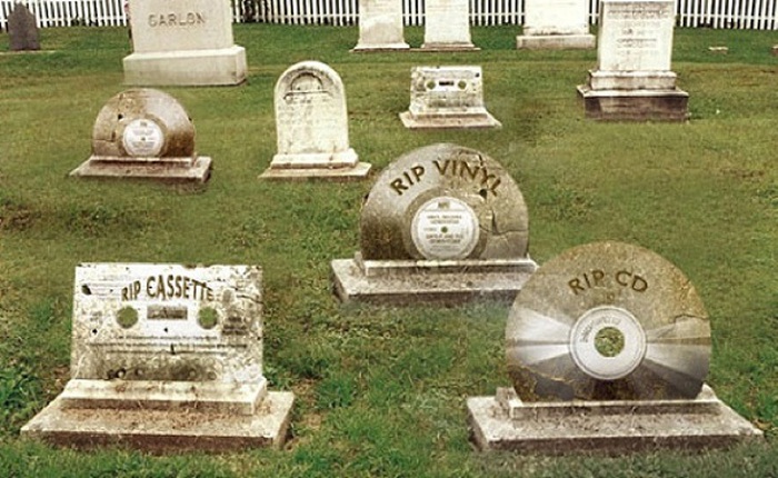 Thời đại Internet: Những phương tiện truyền thông có nguy cơ biến mất