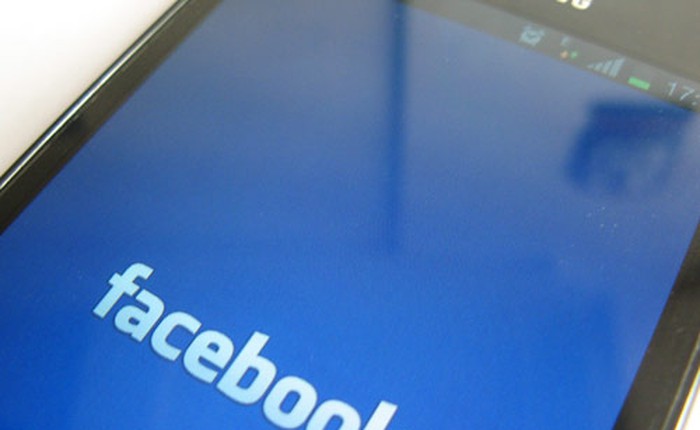 Vẫn "mơ" smartphone, Facebook ngỏ ý muốn hợp tác với Samsung