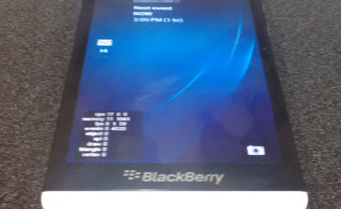 Xuất hiện video trên tay đầu tiên về phablet BlackBerry A10