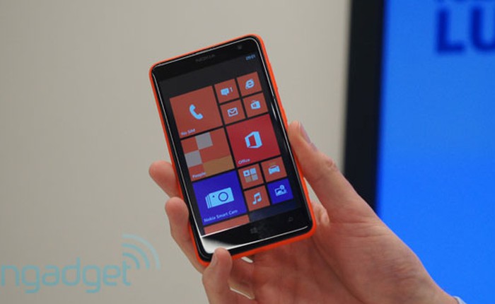 Điện thoại màn hình khủng Lumia 625 sắp bán tại Việt Nam với giá 5,8 triệu đồng