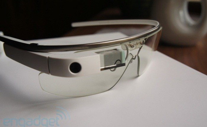 Ứng dụng giúp điều khiển giao diện của Google Glass bằng thiết bị Android