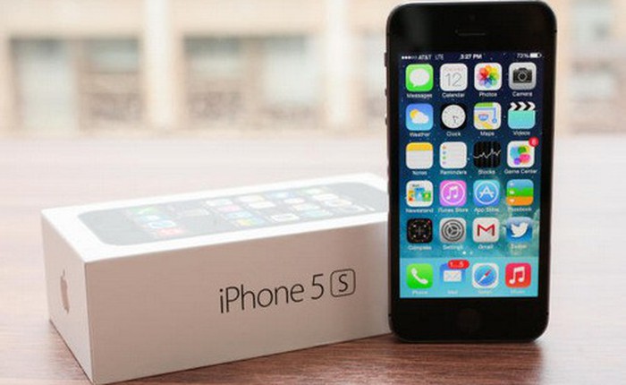 Không dễ để người Việt mua iPhone 5S ở Singapore