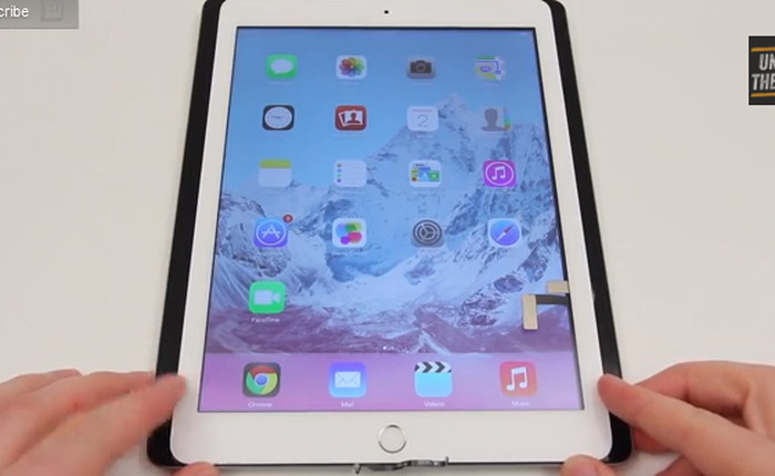 Vỏ iPad 5 hoàn toàn gắn vừa khít nút Home của iPhone 5s