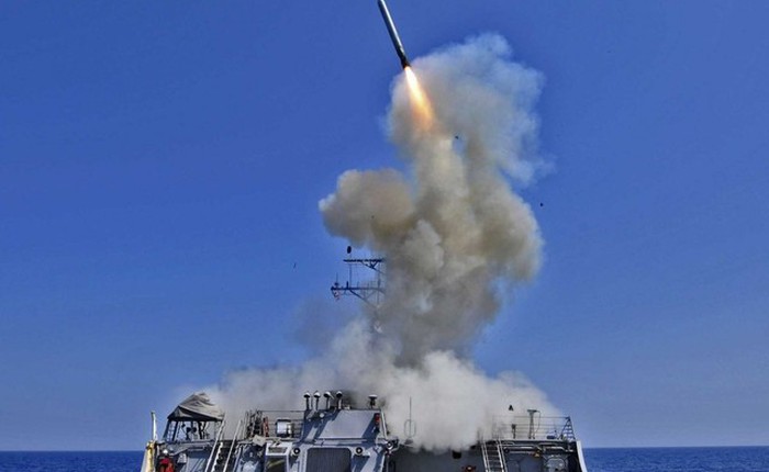 'Mổ xẻ' tên lửa Mỹ định dùng tấn công Syria