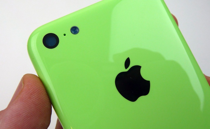 iPhone 5C bất ngờ xuất hiện cùng ngôi sao điện ảnh Đài Loan