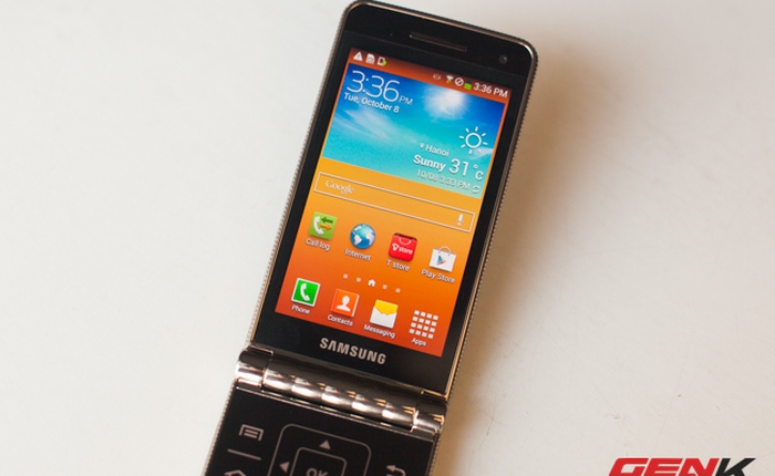 Trên tay điện thoại Android nắp gập, 2 màn hình của Samsung
