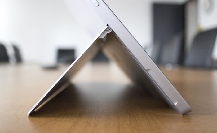 Người dùng chờ đợi gì ở tablet Surface mini?