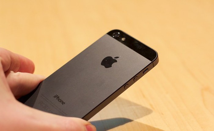 Apple thay miễn phí nút nguồn iPhone 5 bị lỗi