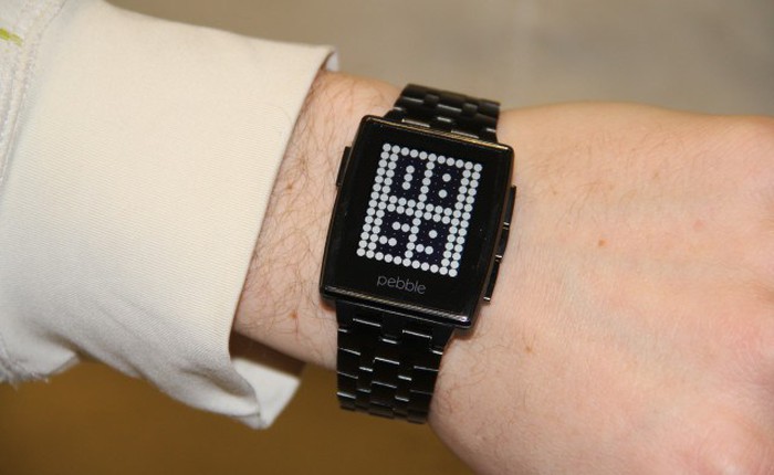 [CES 2014] Đồng hồ thông minh Pebble phiên bản dây thép thời trang