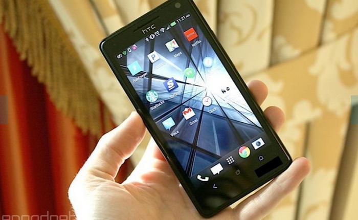 HTC One nguyên mẫu dùng vỏ nhựa bất ngờ xuất hiện
