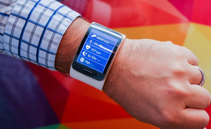Samsung nung nấu smartwatch trang bị NFC và hệ thống thanh toán mới?
