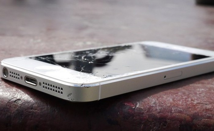 Tân trang iPhone móp méo giá vài trăm nghìn ở Sài Gòn