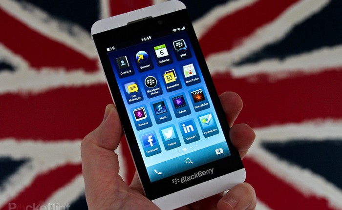 Blackberry Z10 bất ngờ giảm giá mạnh đầu tháng 4