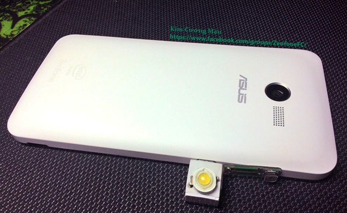 Độ đèn trợ sáng chụp ảnh cho Zenfone 4