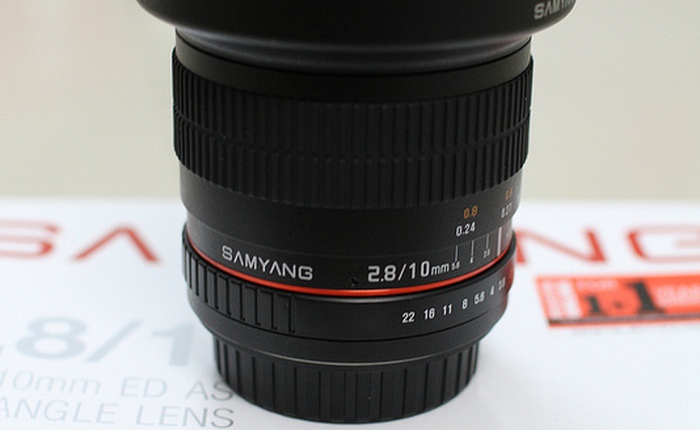 Đập hộp lens Samyang 10mm f2.8 ED AS NCS CS