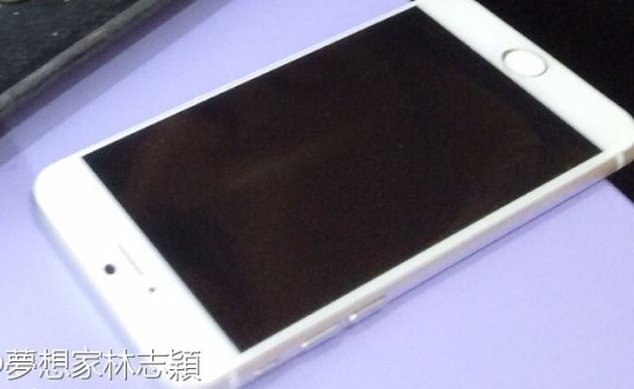 Ngôi sao Đài Loan tiếp tục khoe iPhone 6 màn hình 5,5 inch