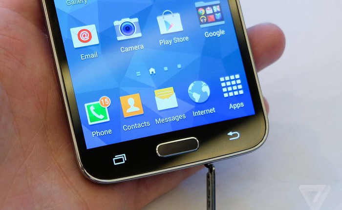 Galaxy S5 có thể lên kệ chậm do thiếu linh kiện