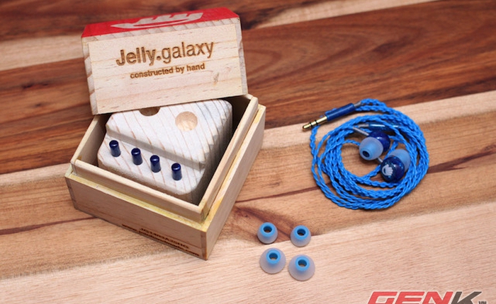 Mở hộp Jelly Galaxy - Tai nghe Việt dành cho tín đồ nhạc Pop