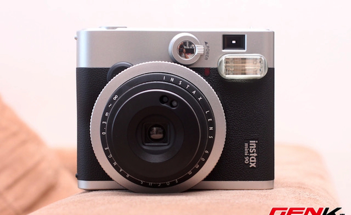 Đánh giá Instax mini 90 NEO CLASSIC - máy chụp ảnh lấy ngay mang phong cách hoài cổ