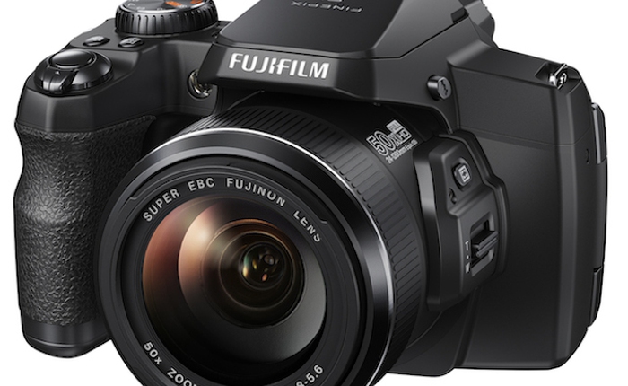 [CES 2014] Fujifilm ra mắt máy siêu zoom đầu tiên chịu được thời tiết khắc nghiệt