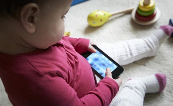 Sóng WiFi có gây hại cho trẻ sơ sinh hay không?