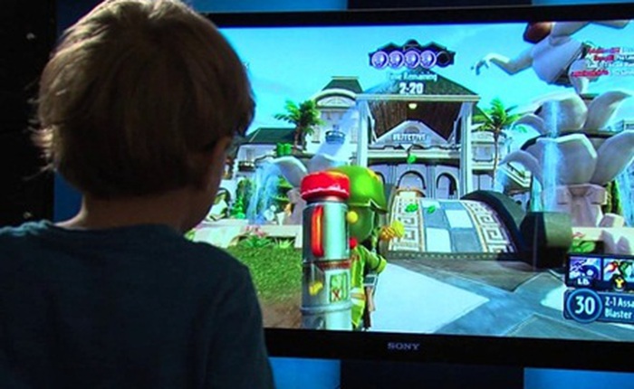 Bé 5 tuổi phát hiện được lỗi bảo mật trên Xbox One