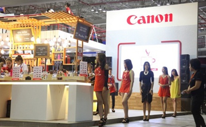 Canon "trình làng" các sản phẩm công nghệ mới nhất theo phong cách "Canon café”