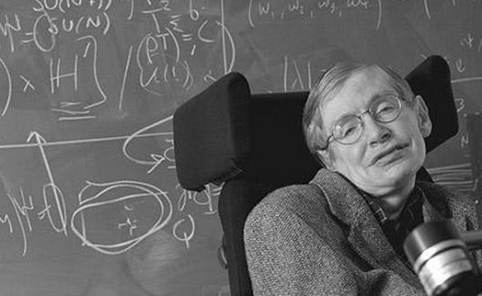 Intel phối hợp với Stephen Hawking tạo ra hệ thống giao tiếp cho người khuyết tật