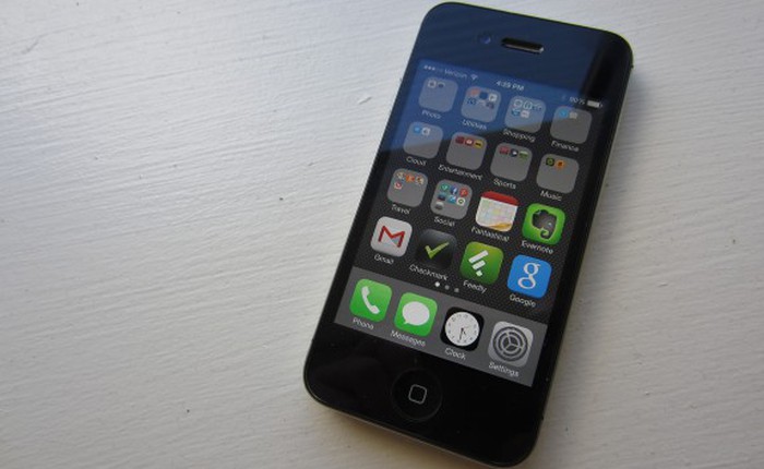 Người dùng iPhone 4S nên cân nhắc trước khi nâng cấp lên iOS 8