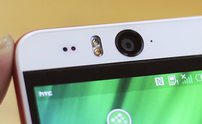 HTC Desire EYE có mặt tại Việt Nam giá 12,5 triệu với hai màu đỏ, xanh