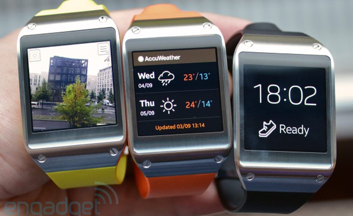 Lộ ảnh 2 smartwatch của Samsung với nút Home vật lý