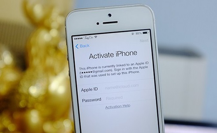 Đòi 2 triệu đồng đổi mật khẩu iPhone 6, một nhân viên bị bắt