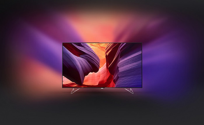 Philips ra mắt TV 4K có khả năng mở rộng ra bức tường phía sau