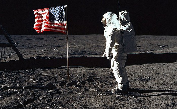 Giới chức Nga yêu cầu Mỹ đưa bằng chứng đã từng đặt chân lên Mặt Trăng