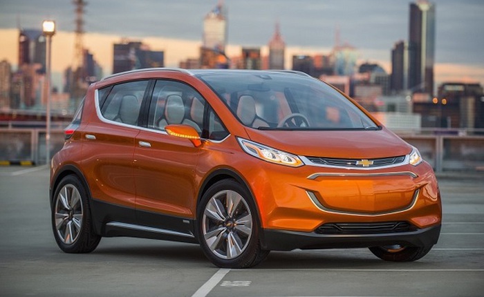 GM bắt tay LG sản xuất xe điện Chevy Bolt cạnh tranh Tesla