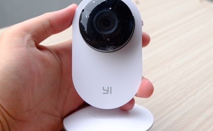 Mở hộp camera theo dõi Xiaomi Yi IP: chất như hàng Apple