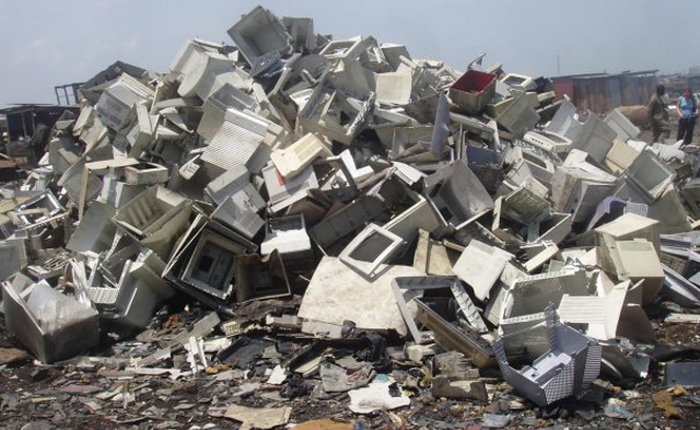 Thế giới thải ra 41,8 triệu tấn rác thải công nghệ trong năm qua