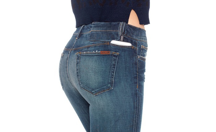 #Hello jean - chiếc quần jean có ngăn đặc biệt để sạc smartphone