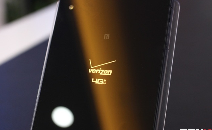 Điện thoại Sony màn hình 2K, Snapdragon 810, RAM 3 GB, giá gần 6 triệu đồng